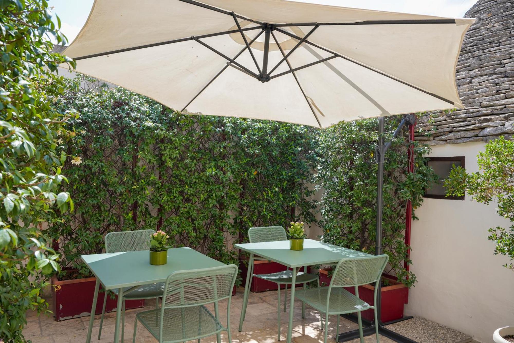 Trullimania Bed & Breakfast Alberobello Exterior photo